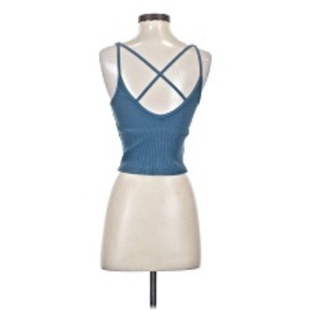 Vuori Ribbed V-Neck Crop Tank with Built-in Bra Dusty Blue Straps Size Small - Picture 4 of 16